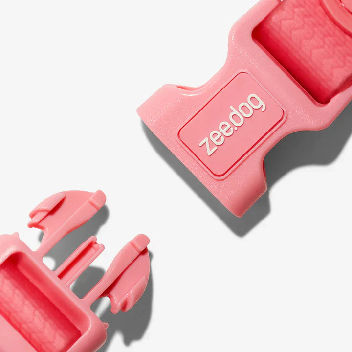 Neopro Bubblegum Collar from Zee.Dog